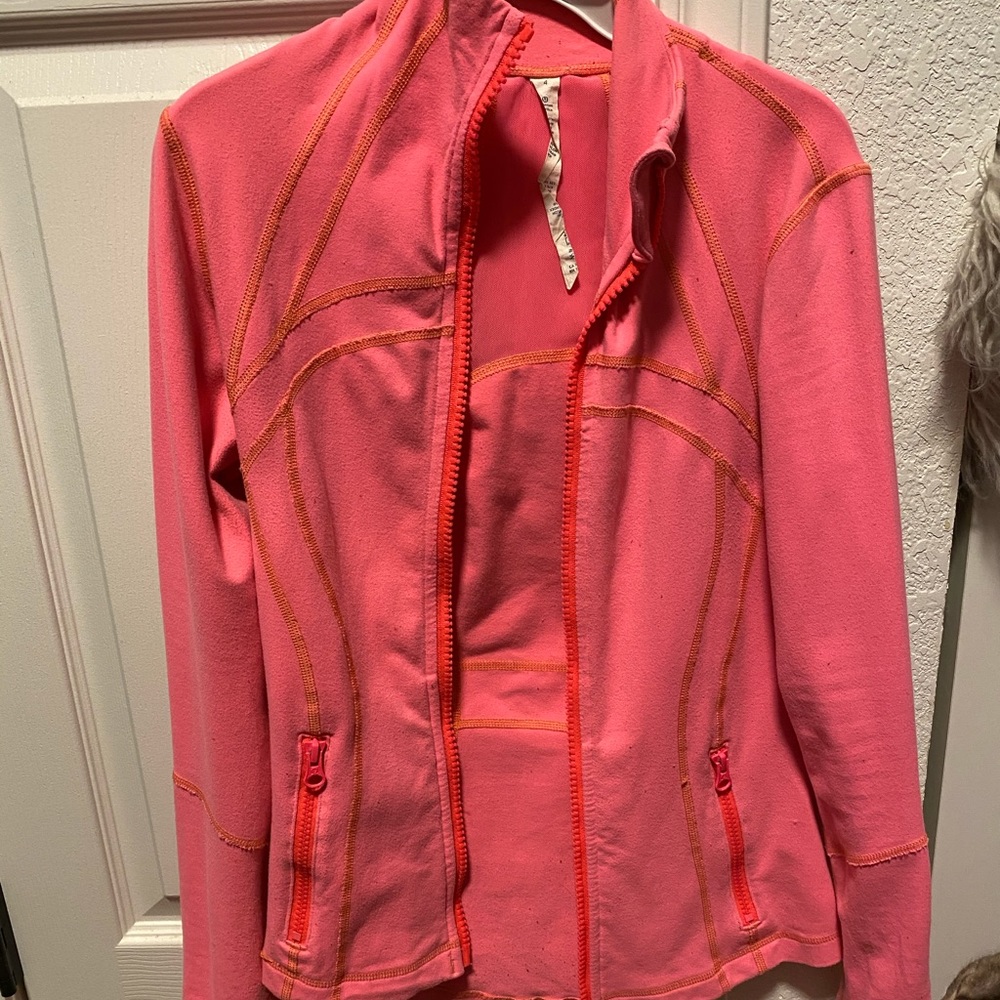 Lululemon Define Jacket - Picture 3 of 4